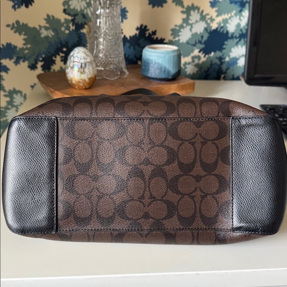 Coach Zip Top Tote Bag In Signature Canvas Black/Walnut/Gold 
Style code -F34603 - Picture 14 of 14